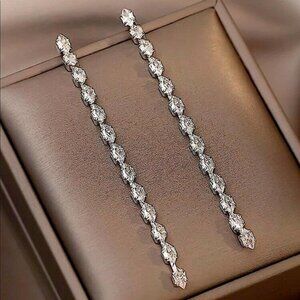 WHITE GOLD ZIRCON DROP DANGLE EARRINGS